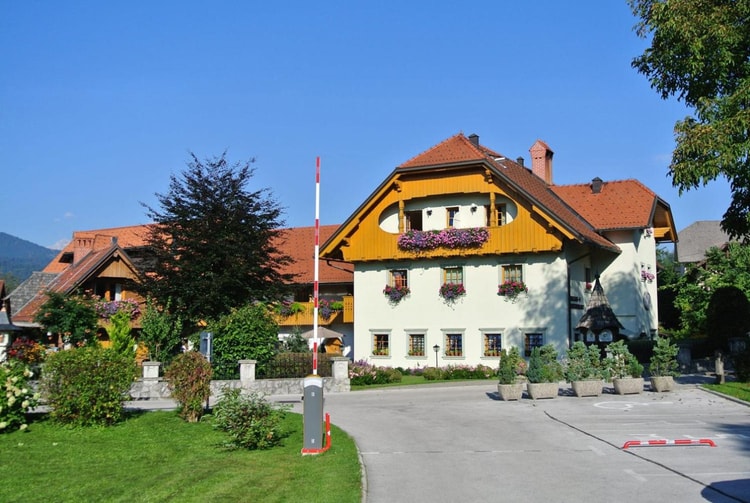 hotel image 0