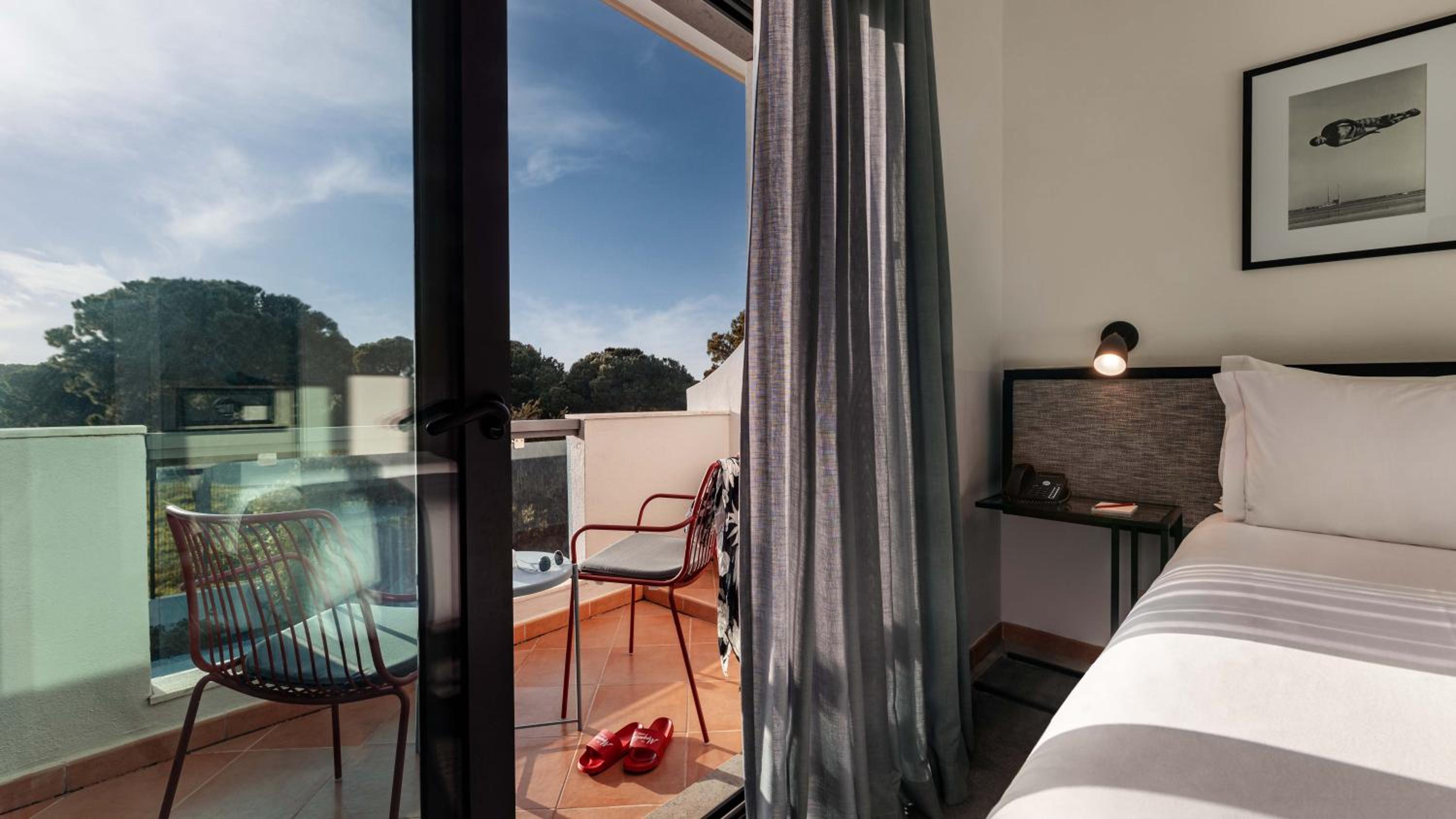 The Magnolia Hotel