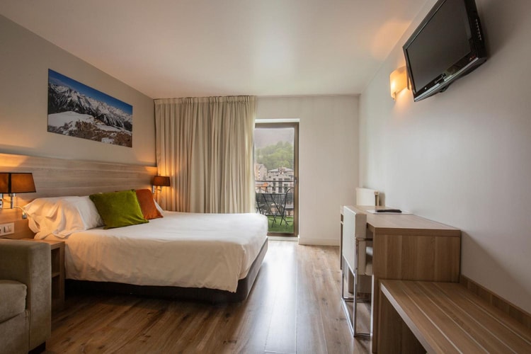 hotel image 0