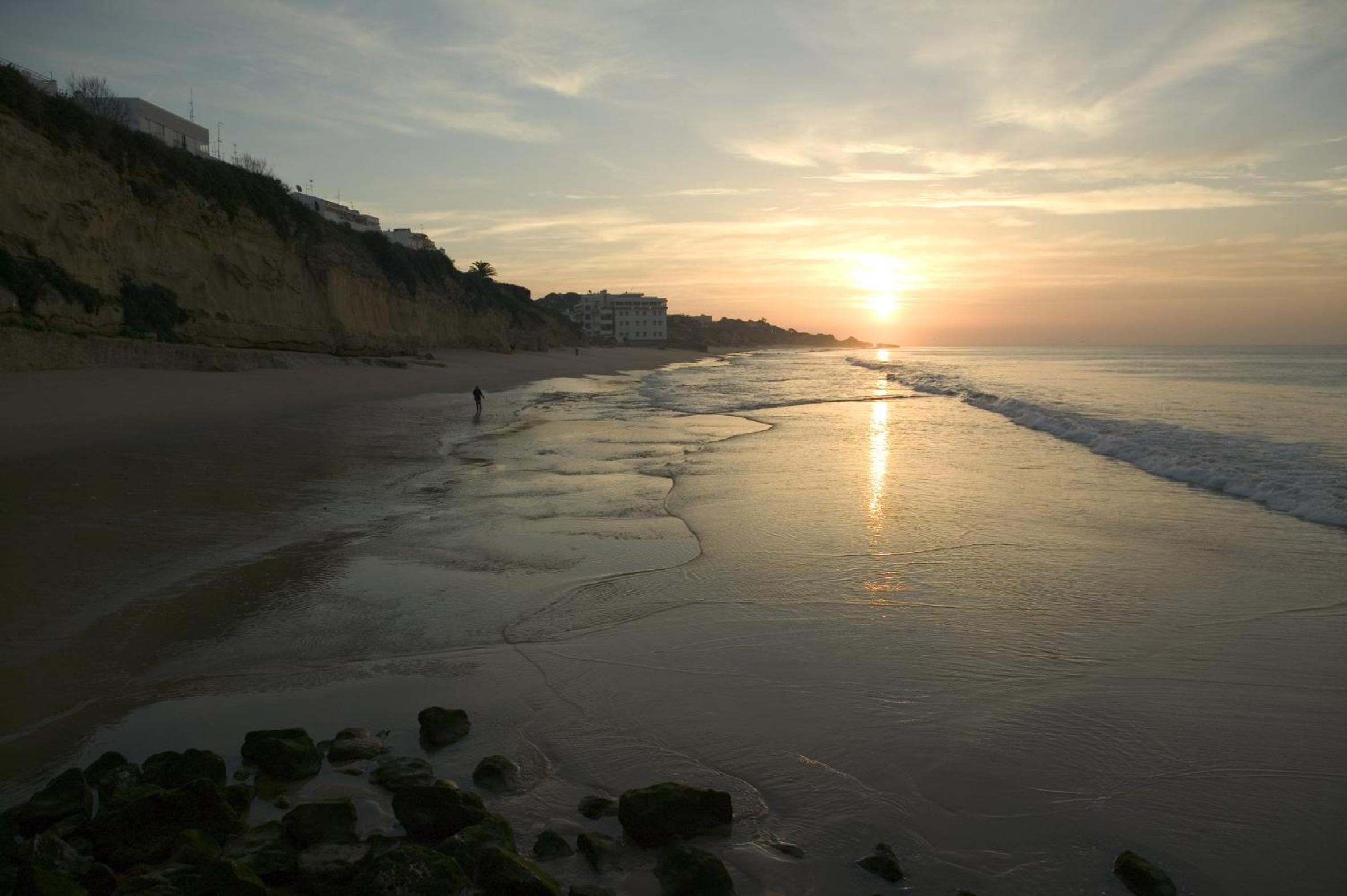 AP Victoria Sports & Beach