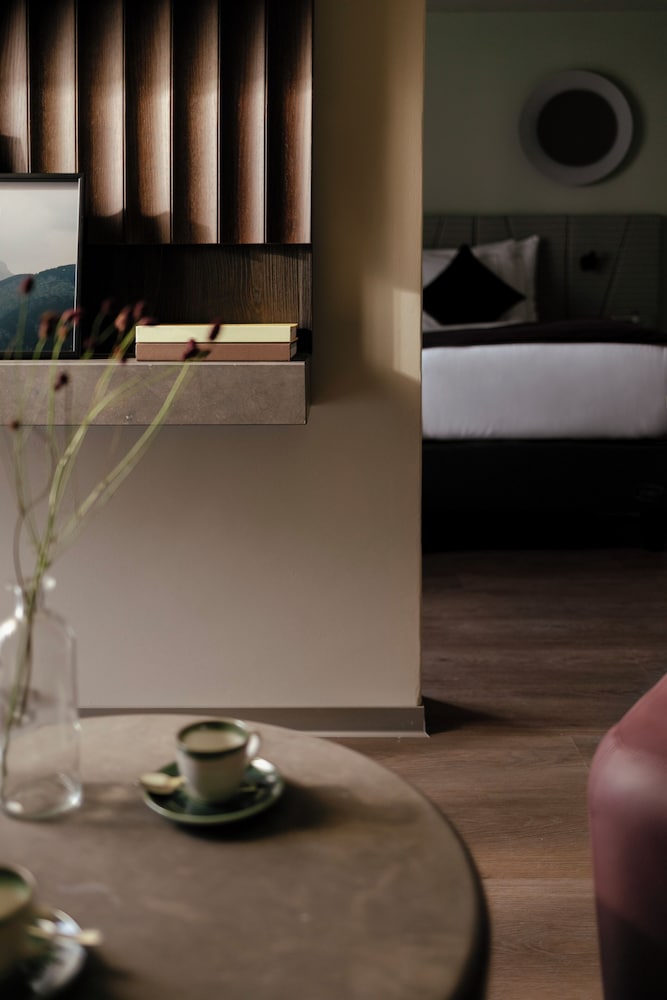 SCHLOSS Zermatt - CBD & Adaptogenic Spa and Sport Hotel