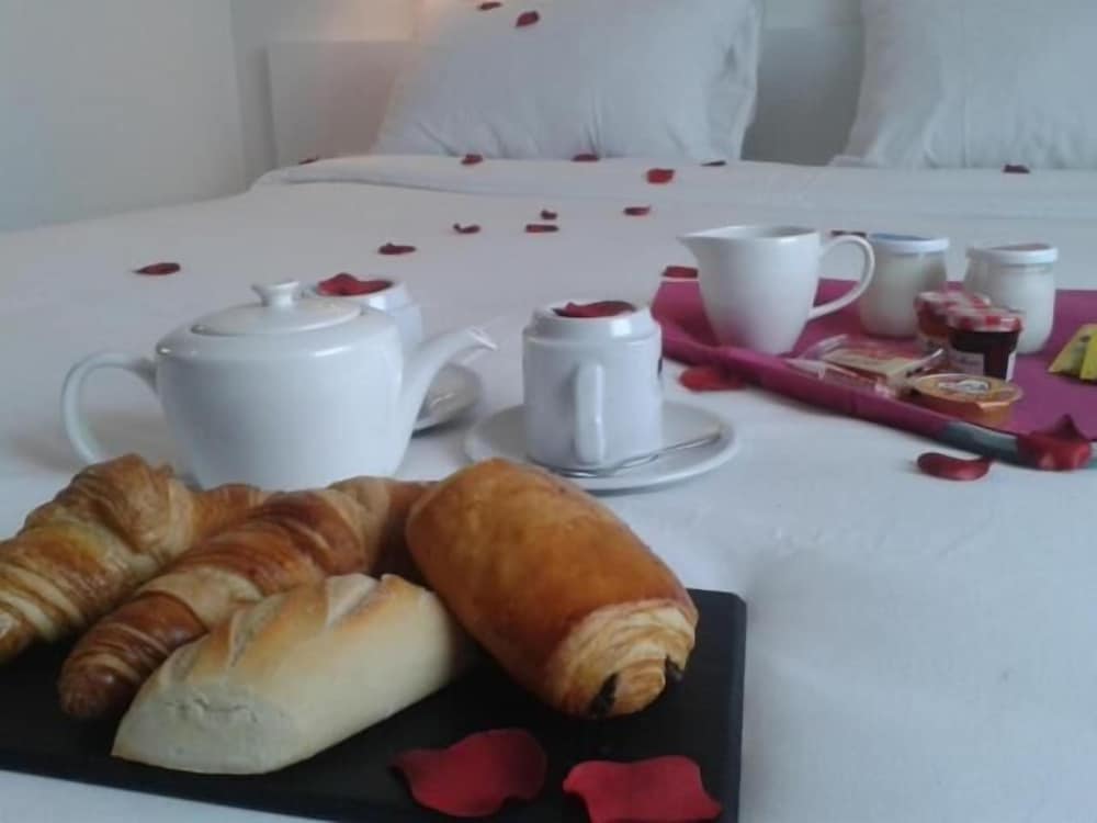 Le NexHotel