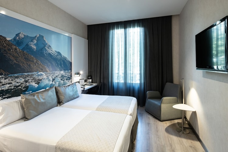 hotel image 0